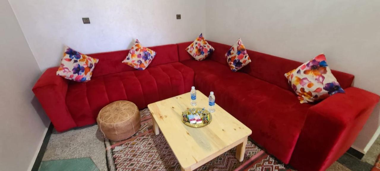 Traditional Place With A Special Moroccan Touch I Fibre Internet Up To 100 Mbps I Palms Residence エルラシディア エクステリア 写真
